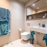 Entire 2 Bed - Free Parking - No. 35 - The Cosy Collection Ltd 아파트